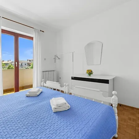 Vila Emycol In Pula,istrien By Istrabook *